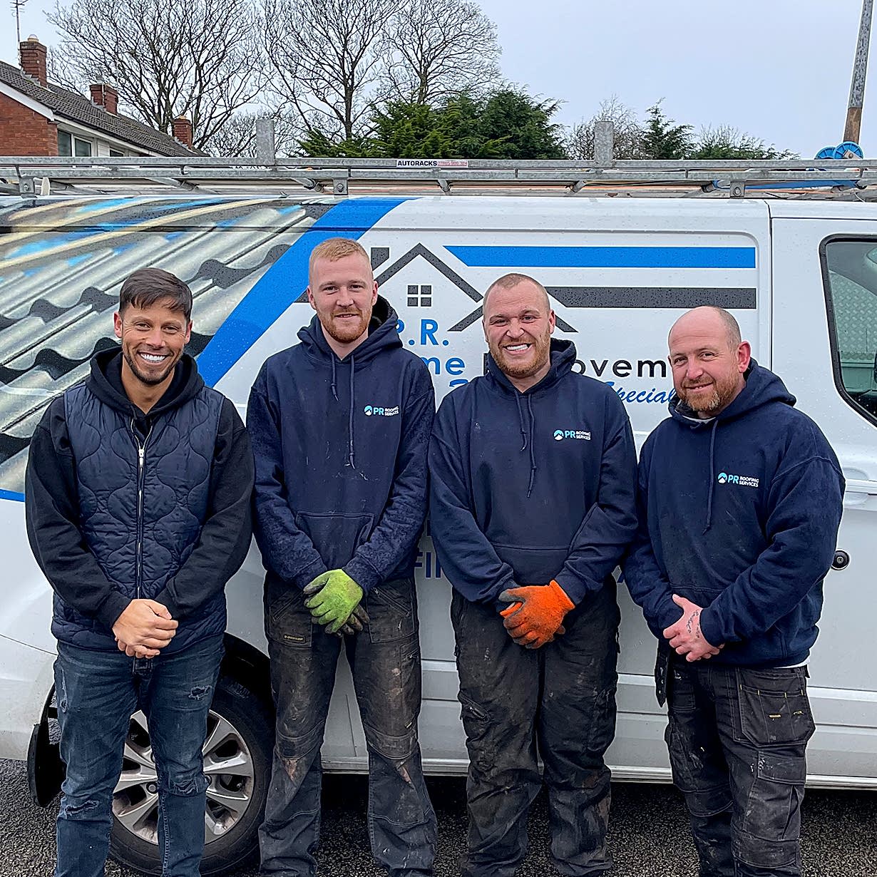 PR Roofing Team